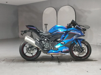 Kawasaki  NINJA ZX-4R SE