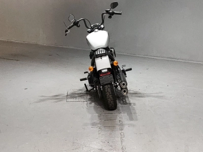 Harley-Davidson  HARLEY FXBBS1870