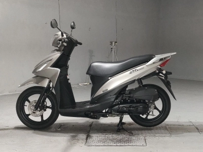 Suzuki ADDRESS V110