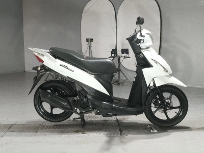 Suzuki ADDRESS V110