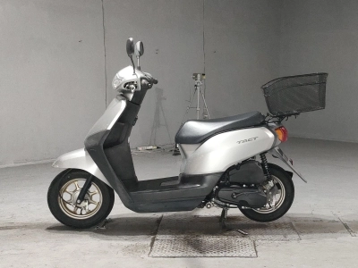 Honda  TACT  BASIC 