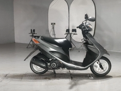 Suzuki ADDRESS V50