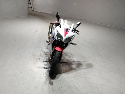 Honda CBR250R