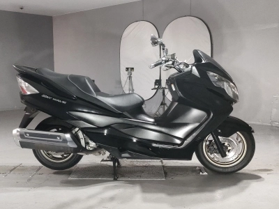 Suzuki SKYWAVE 250SS