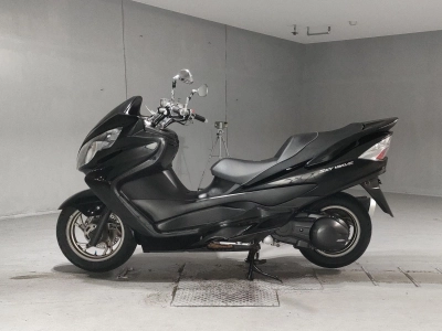 Suzuki SKYWAVE 250SS