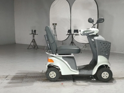 Suzuki SENIOR CAR