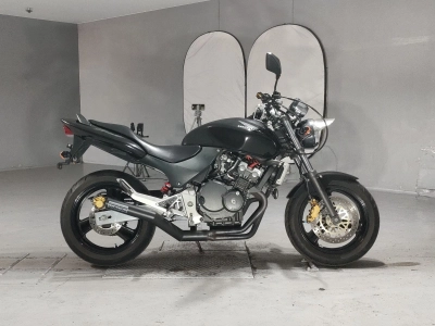 Honda HORNET250