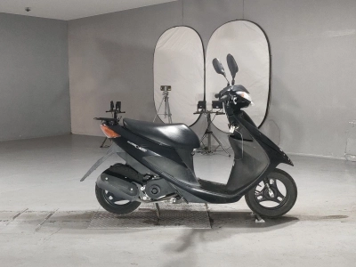 Suzuki ADDRESS V50