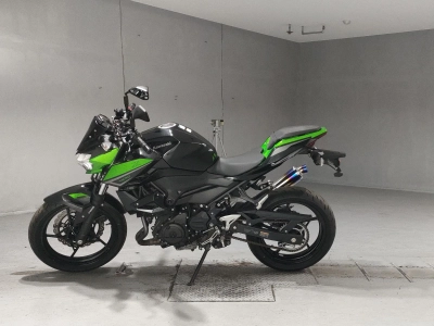Kawasaki Z400