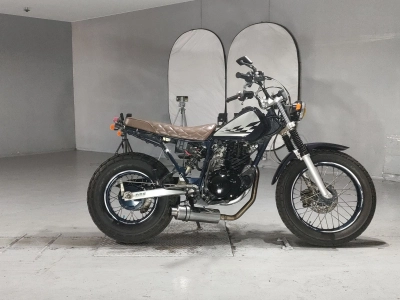 Yamaha TW225