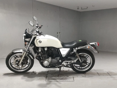 Honda CB1100