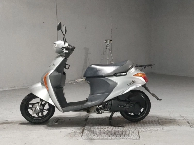 Suzuki LET'S5