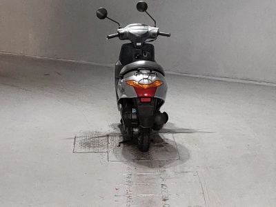 Suzuki LET'S5