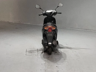 Suzuki ADDRESS V50