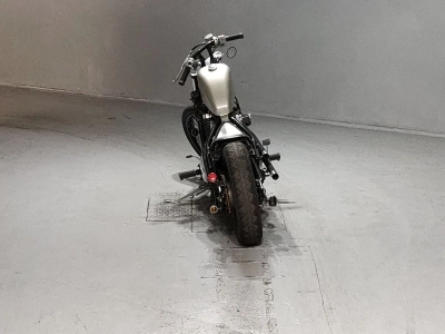 Kawasaki VULCAN400