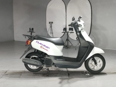 Honda  TACT  BASIC 