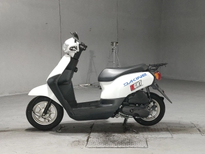 Honda  TACT  BASIC 