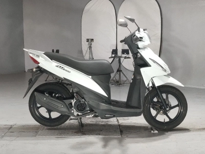 Suzuki ADDRESS V110