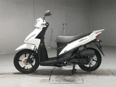 Suzuki ADDRESS V110