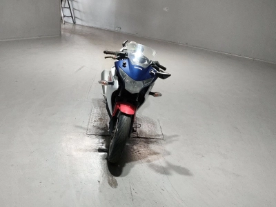 Honda CBR250R