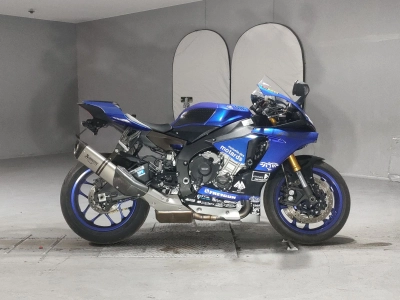 Yamaha YZF-R1