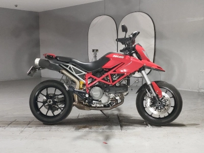 Ducati  DUCATI  HYPERMOTARD 796