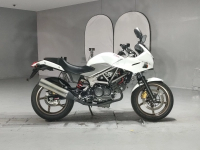 Honda VTR250F