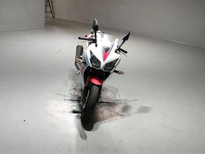 Honda CBR250R