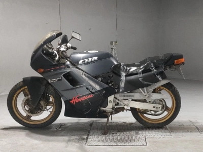 Honda CBR250R