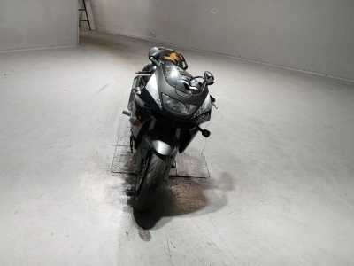 Kawasaki ZX-9R