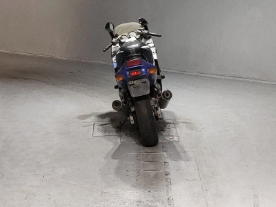 Kawasaki ZZR400