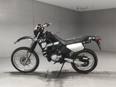 Yamaha DT125R