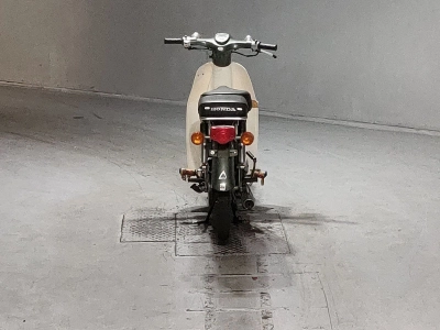 Honda SUPER CUB70