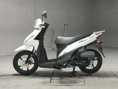 Suzuki ADDRESS V110