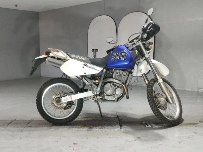 Suzuki DJEBEL250XC