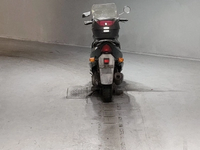Suzuki AVENIS150