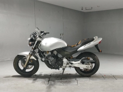 Honda HORNET250