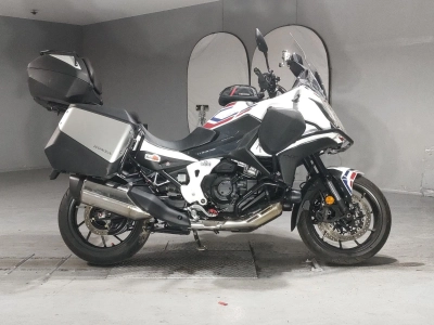 Honda NT1100