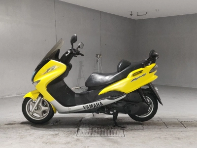 Yamaha MAJESTY 125