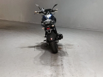 Yamaha FZ25