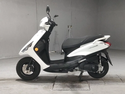 Yamaha  AXIS Z