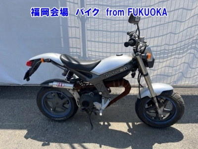 Suzuki STREET MAGIC