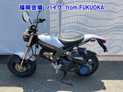 Suzuki STREET MAGIC