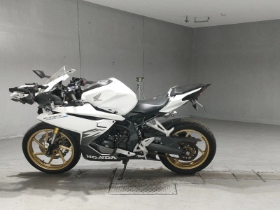 Honda CBR250RR