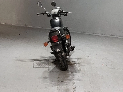 Yamaha SR125