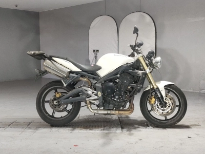 Triumph TRIUMPH STREET TRIPLE