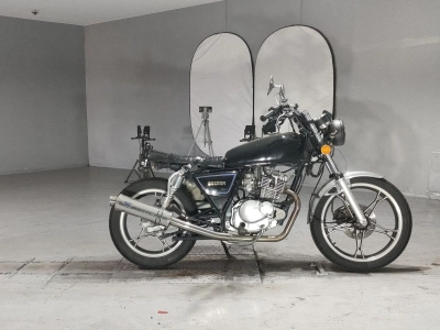 Suzuki GN125H