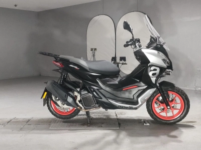 Aprilia  APRILIA SR GT125