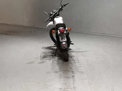 Honda XL185S