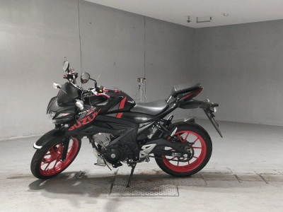 Suzuki GSX-S125